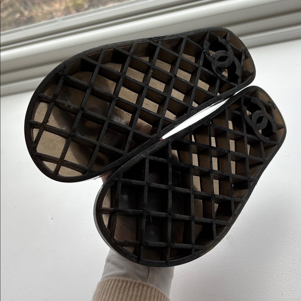 CHANEL Black Jelly CC Logo Slide Sandals size 7.5 - Picture 7 of 8